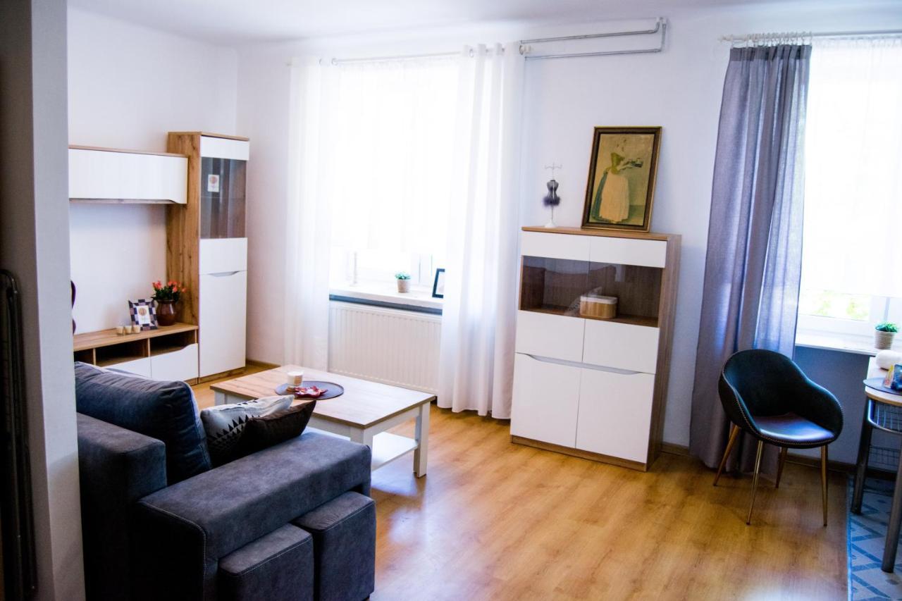 Color 24 Apartament V Apartment Stalowa Wola Exterior photo